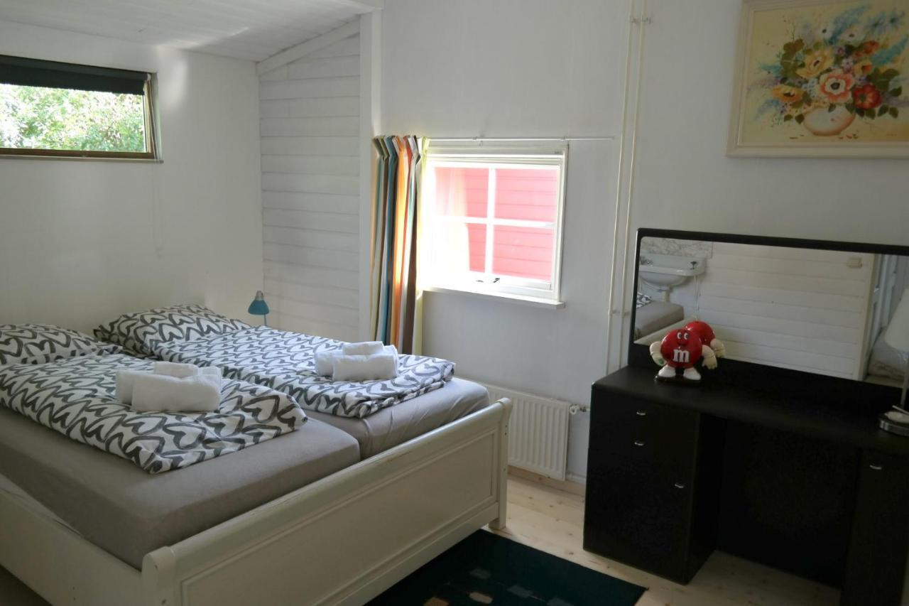 3 Pers Waterfront Swedish House W Sauna, Modern Kitchen And Private Terrace Anjum Екстериор снимка